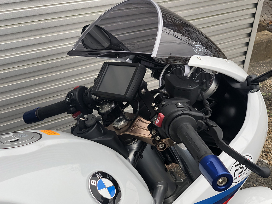 R nine T Racer easy position kit | BMWBIKES